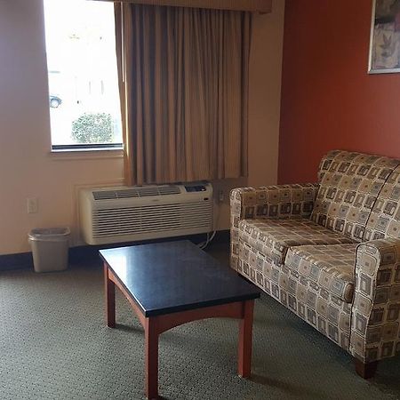 Budgetel Inn And Suites Hearne Exterior foto