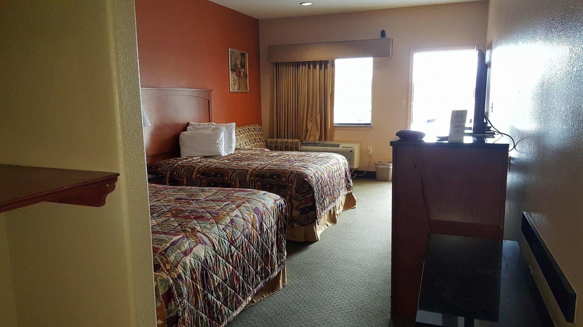 Budgetel Inn And Suites Hearne Exterior foto